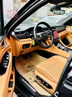 جیپ L گراند شیرۆکی